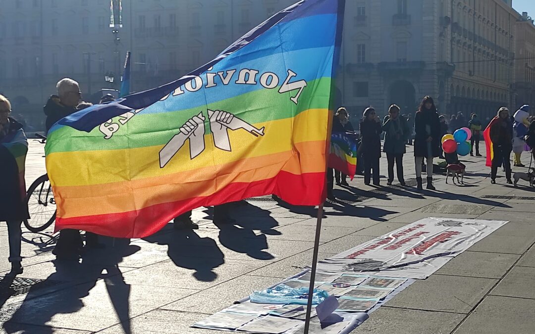Centesima presenza di pace in piazza a Torino